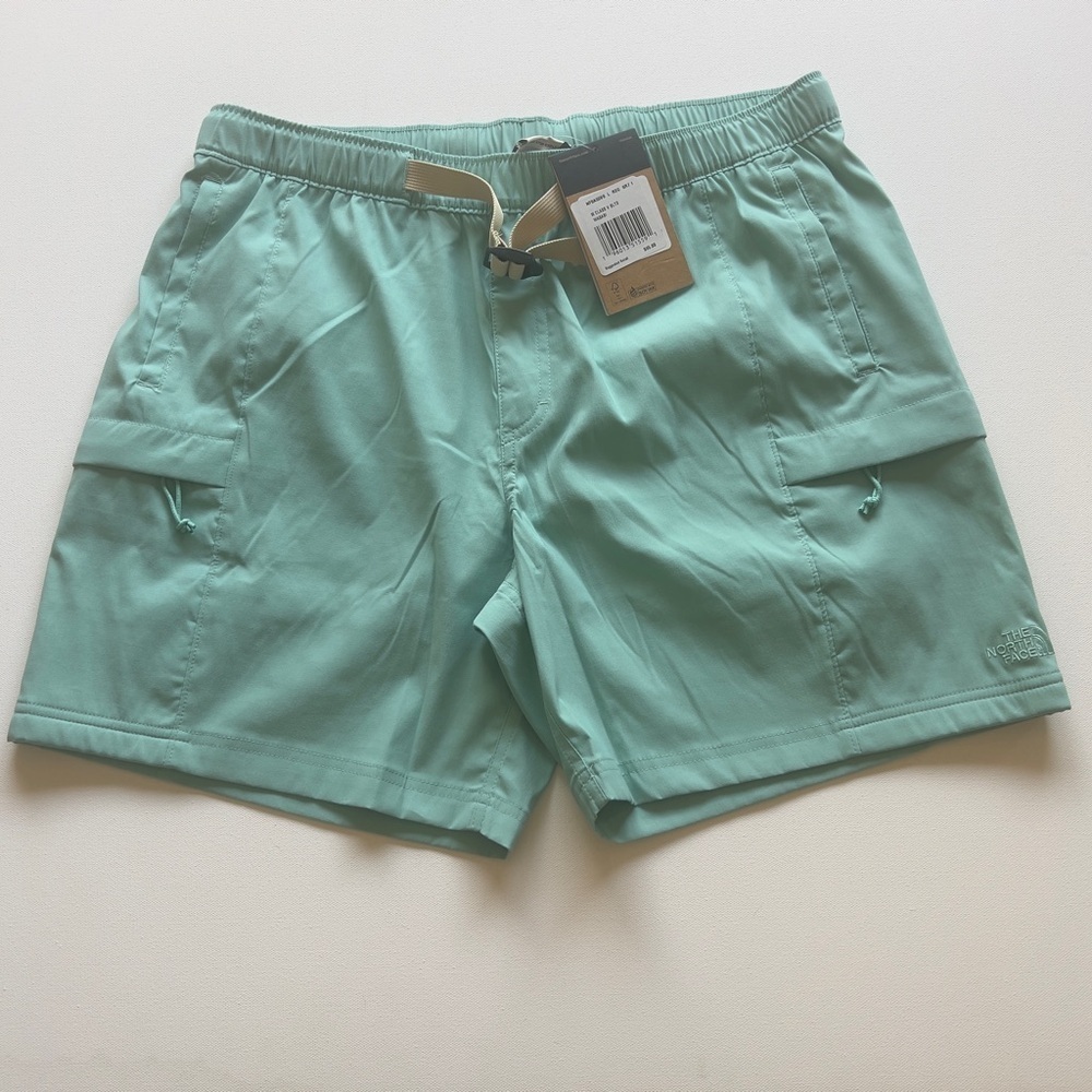 NWT THE NORTH FACE Wasabi Green Exploration  Shorts Mens Large MSRP $65 (G3)
